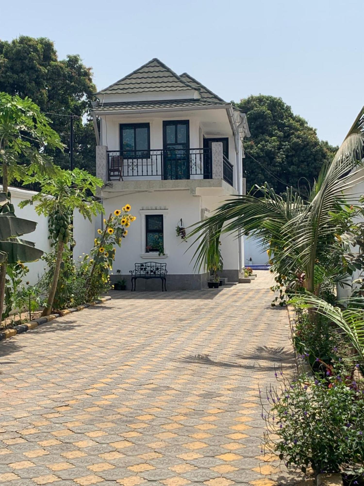 Cuckoo'S Nest Apartment Tanji Exterior photo